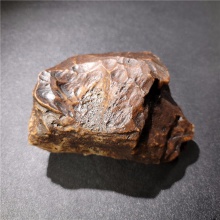 新疆大漠戈壁黑油皮鸡油黄沙漠漆戈壁玛瑙天然玩料摆件1423克