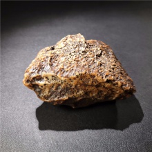 新疆大漠戈壁黑油皮鸡油黄沙漠漆戈壁玛瑙天然玩料摆件1423克