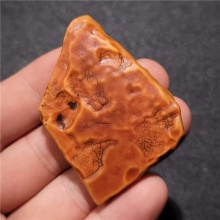 阿拉善大漠戈壁沙漠漆戈壁玛瑙天然玩料外蒙老红皮佛韵牌子29克