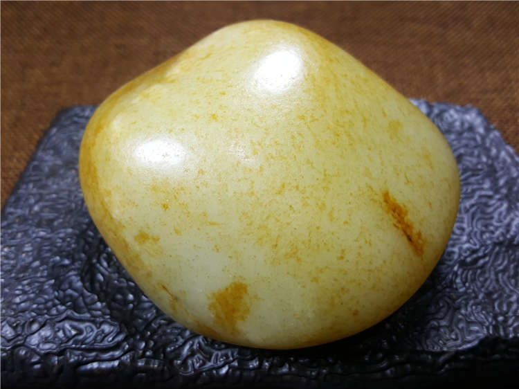 琪玉商城和田玉精品收藏撒金皮大白玉籽料309.8克